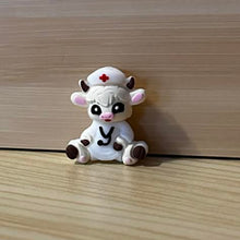 Load image into Gallery viewer, 3D Nurse Cow Silicone Focal Bead