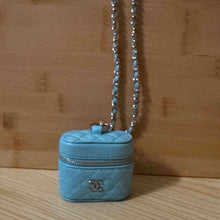 Load image into Gallery viewer, Airbud Case with Crossbody Chain - CiCi - Baby Blue