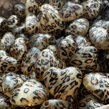 Load image into Gallery viewer, Leopard LIGHT BROWN Heart Beads - 5 Count