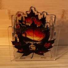 Load image into Gallery viewer, Bears in Leaf - Pen/Pencil Holder