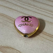 Load image into Gallery viewer, CiCi Heart Acrylic Beads - Pink & Gold - 5 Count