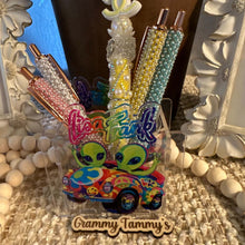 Load image into Gallery viewer, Frank Aliens - Acrylic Pen/Pencil/Brush Holder