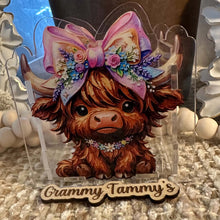 Load image into Gallery viewer, Highland Cow with Bow - Acrylic Pen/Pencil/Brush Holder