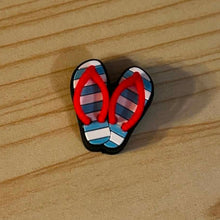 Load image into Gallery viewer, Flip Flop Silicone Focal Beads