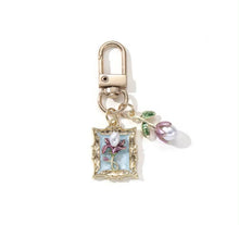 Load image into Gallery viewer, Handmade 3D Baroque Style Keychain