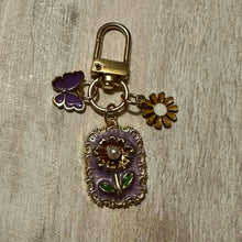 Load image into Gallery viewer, Handmade 3D Baroque Style Keychain