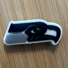 Load image into Gallery viewer, Seattle Seahawks - Silicone Focal Beads