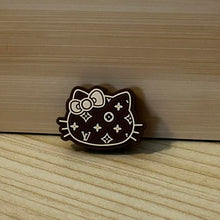 Load image into Gallery viewer, Love Kitty Brown - Silicone Focal Bead