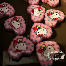 Load image into Gallery viewer, Kitty Acrylic Hearts - Assorted Colors Available - 1 Count Acrylic Heart Beads