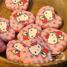 Load image into Gallery viewer, Kitty Acrylic Hearts - Assorted Colors Available - 1 Count Acrylic Heart Beads