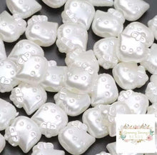 Load image into Gallery viewer, 11Mm White Acrylic Pearl Cat Bead -10 Count Beads
