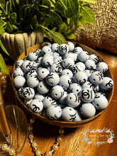 Load image into Gallery viewer, 15Mm Cici Blue Round Beads - 1 Count Silicone
