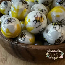 Load image into Gallery viewer, 16mm Honey Bee Acrylic Shiny Bead - 5 Count 16mm Beads
