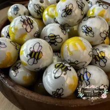 Load image into Gallery viewer, 16mm Honey Bee Acrylic Shiny Bead - 5 Count 16mm Beads
