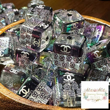Load image into Gallery viewer, 16mm Square Clear CiCi Beads - 5 Count 16mm Acrylic Beads
