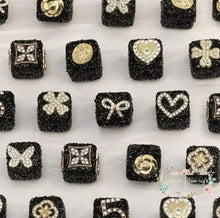 Load image into Gallery viewer, 17Mm Black Square Rhinestone 1-Count
