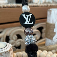 Load image into Gallery viewer, LoVe Ready Made Pen - Black &amp; Silver

