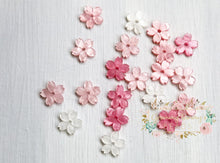 Load image into Gallery viewer, 20 Pcs 11Mm Cherry Blossom Flower Beads. Resin Flower Beads. Pink Beads For Jewelry Making
