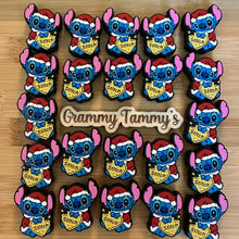 Load image into Gallery viewer, Sman Santa - Silicone Focal Bead
