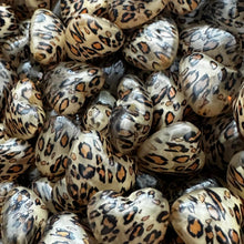 Load image into Gallery viewer, Leopard LIGHT BROWN Heart Beads - 5 Count
