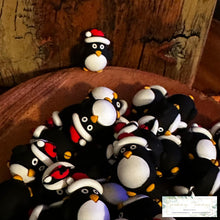 Load image into Gallery viewer, 3D Christmas Penguin Silicone Beads
