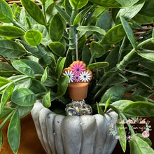 Load image into Gallery viewer, 3D Silicone Focal Bead - Flower Pot Pink &amp; White 1 Count Beads
