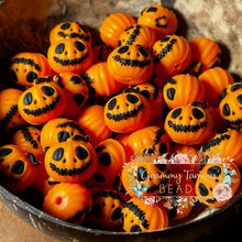 Load image into Gallery viewer, 3D Silicone Focal Bead - Pumpkin #1 1 Count Beads
