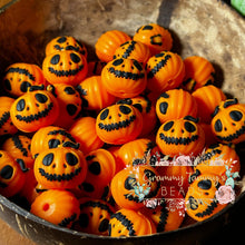 Load image into Gallery viewer, 3D Silicone Focal Bead - Pumpkin #1 1 Count Beads
