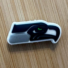 Load image into Gallery viewer, Seattle Seahawks - Silicone Focal Beads
