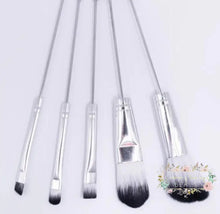 Load image into Gallery viewer, 5Pcs Beadable Makeup Cosmetic Brushes Make Up
