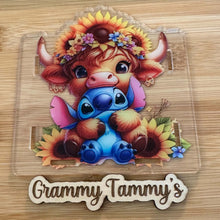 Load image into Gallery viewer, Highland Cow with SMAN -  ACRYLIC PEN/PENCIL HOLDER
