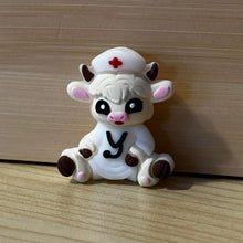 Load image into Gallery viewer, 3D Nurse Cow Silicone Focal Bead
