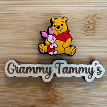 Load image into Gallery viewer, Pooh &amp; Piggie - Silicone Focal Bead
