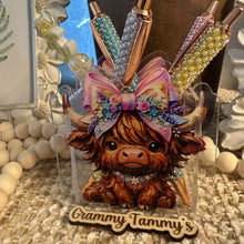 Load image into Gallery viewer, Highland Cow with Bow - Acrylic Pen/Pencil/Brush Holder
