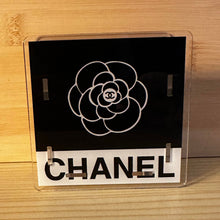 Load image into Gallery viewer, Black CiCi Flower - Acrylic Pen/Pencil Holder
