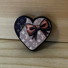 Load image into Gallery viewer, Love Heart with Bow Silicone Focal Bead
