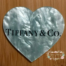 Load image into Gallery viewer, ACRYLIC FLATBACK - Tif Heart - Pearly Pearly Flatback
