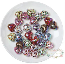 Load image into Gallery viewer, Assorted Leopard Heart Beads - 5 Count leopard heart beads

