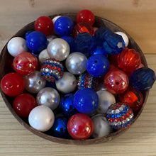 Load image into Gallery viewer, 20mm Assorted Red, White &amp; Blue Beads - 5 Count
