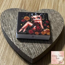 Load image into Gallery viewer, Betty Boop Silicone Focal Bead Silicone Focal Bead
