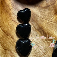 Load image into Gallery viewer, Black Heart Acrylic Beads Set Of Three Shaped
