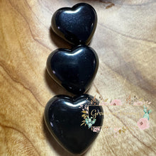 Load image into Gallery viewer, Black Heart Acrylic Beads Set Of Three Shaped
