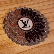 Load image into Gallery viewer, Love Daisy - Silver Glittery Flatback

