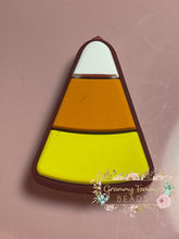 Load image into Gallery viewer, Candy Corn Silicone Focal Bead
