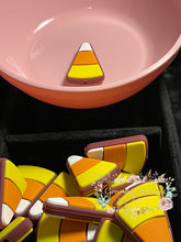 Load image into Gallery viewer, Candy Corn Silicone Focal Bead
