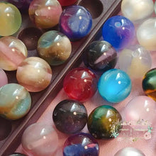 Load image into Gallery viewer, Cat Eye16mm Round Acrylic Beads - Assorted Colors Available 16mm Cats Eye
