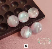 Load image into Gallery viewer, Cat Eye16mm Round Acrylic Beads - Assorted Colors Available 16mm Cats Eye
