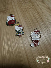 Load image into Gallery viewer, Charms - 3 Piece Christmas Kitty Charm
