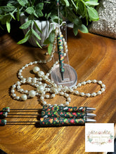 Load image into Gallery viewer, Christmas Beadable Pen - Green #115
