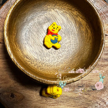 Load image into Gallery viewer, Chubby Honey Bear Silicone Focal Bead
